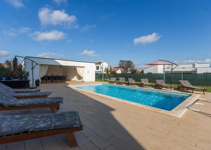 Beautiful Rampic With Private Pool Near The In Villa *