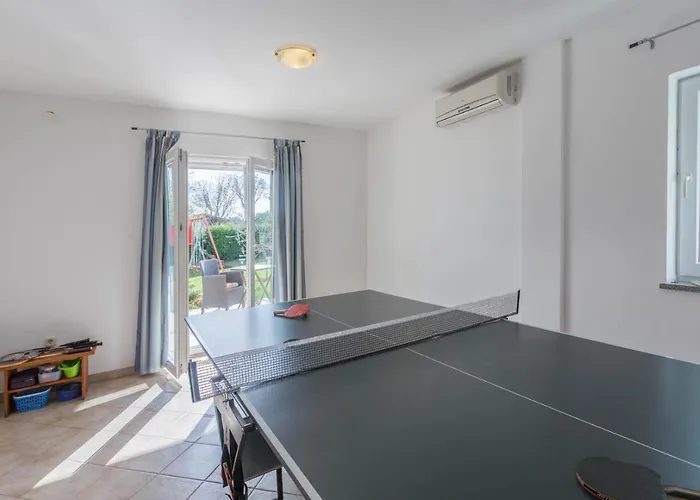 Beautiful Rampic With Private Pool Near The In Villa